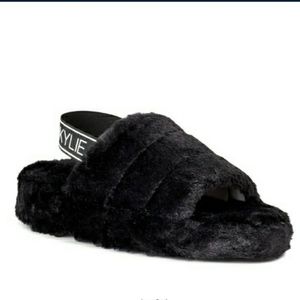 Kendall & Kylie black fur slippers